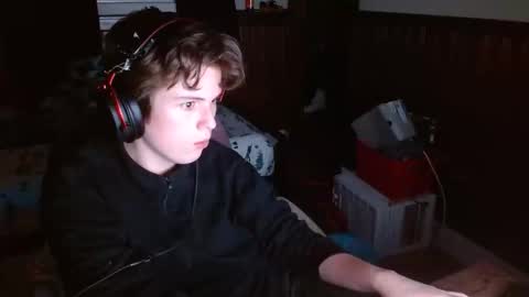 dannnnle online show from November 27, 2:59 am