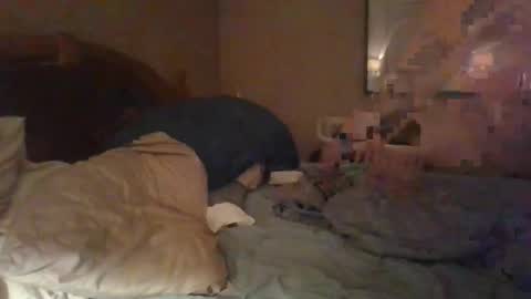 Snapshot of dannyb618 chatting on December 20, 9:28 pm Danielle online show from December 20, 9:28 pm