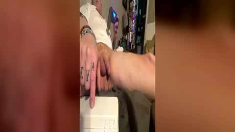 dannyboydanny44 online show from July 8, 5:44 am