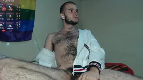 dante_bear online show from February 23, 11:39 am