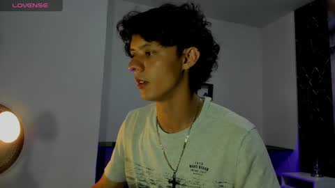 dante_browwn online show from May 26, 11:28 am