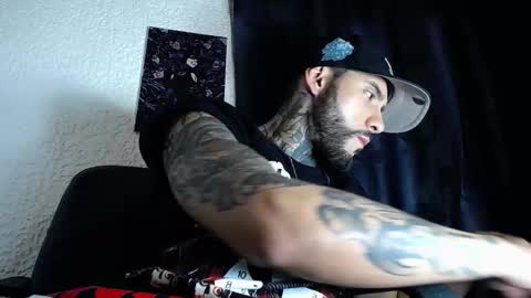 dante_d_angelo_ online show from September 30, 5:02 am