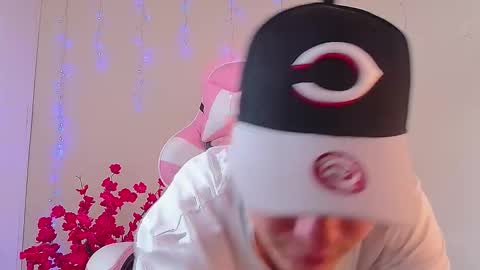 Dantegrayy online show from January 12, 8:35 pm