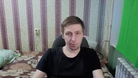 darienlarge online show from March 29, 3:12 pm