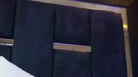 Sr. Eros online show from April 9, 6:19 am