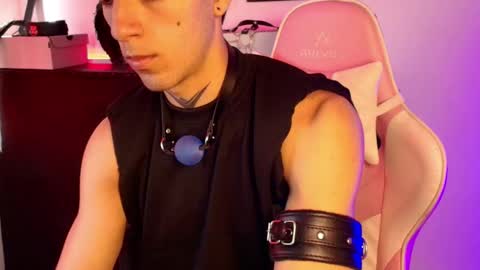 rosse online show from February 26, 1:23 pm