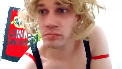 Vicky Pink 3 Slave and kink online show from February 14, 5:57 pm