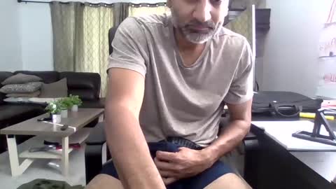 darryl43321 online show from October 13, 9:54 pm