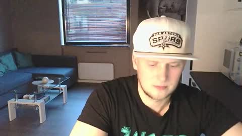 Dario online show from September 11, 5:45 pm