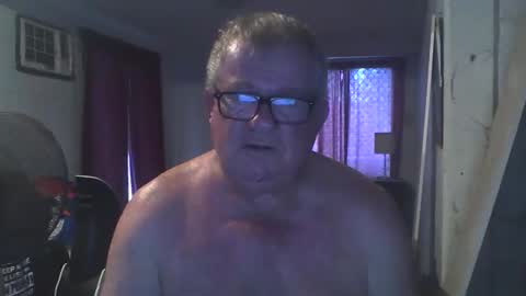 Snapshot of darwincock chatting on January 17, 10:16 pm darwincock online show from January 17, 10:16 pm