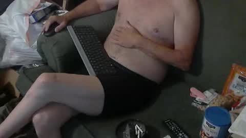 Snapshot of daveinbama chatting on October 29, 1:25 pm daveinbama online show from October 29, 1:25 pm