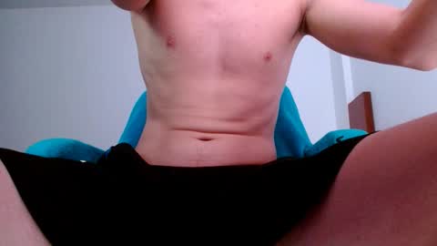 Snapshot of davidsalazar33 chatting on October 15, 10:28 pm davidsalazar33 online show from October 15, 10:28 pm