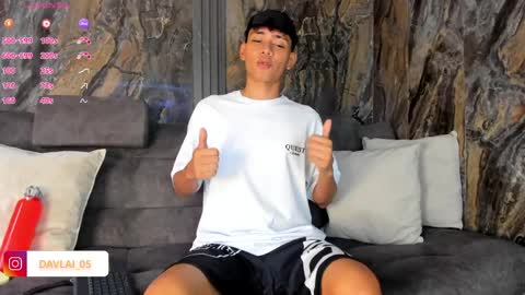 David online show from April 6, 8:53 pm