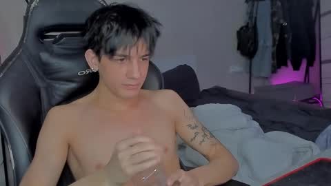 davis online show from January 24, 10:53 am