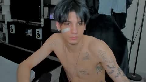 davis online show from March 27, 10:54 pm