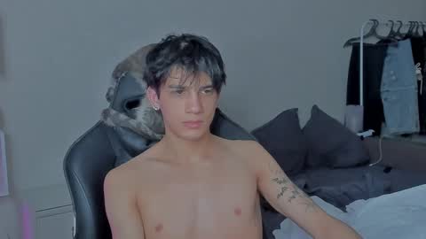 davis online show from December 6, 8:51 pm