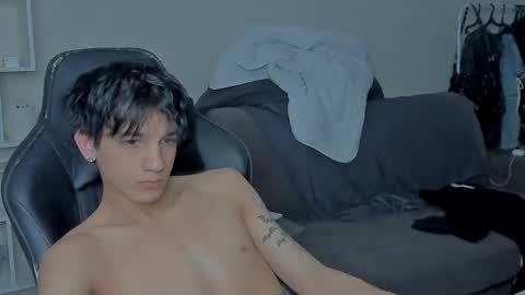 davis online show from December 15, 11:53 pm