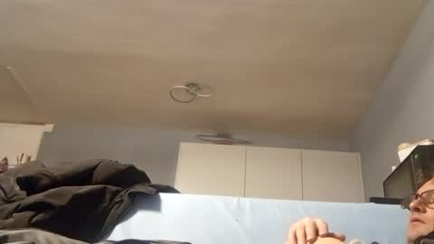 Dazzill online show from January 31, 9:48 pm