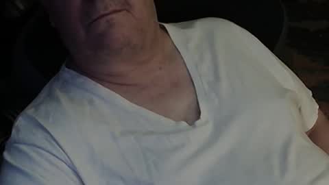 Snapshot of ddc444 chatting on October 21, 2:58 am DC online show from October 21, 2:58 am