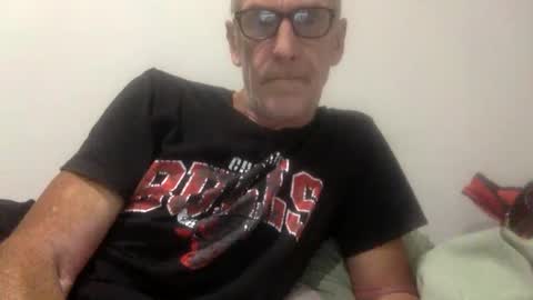 deanofflove221000 online show from December 1, 10:18 am