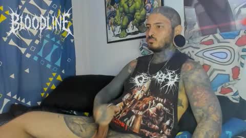    online show from November 23, 7:25 pm