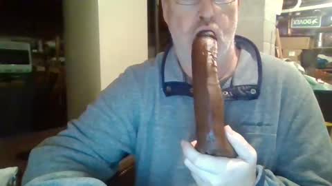 Deepthroat My Big Dildos online show from March 5, 2:23 pm