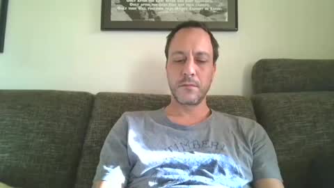 Snapshot of degrandis chatting on January 5, 1:58 pm Luka Magic online show from January 5, 1:58 pm