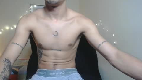 Snapshot of demeter_salviati chatting on January 24, 3:43 am Demeter Salviati online show from January 24, 3:43 am