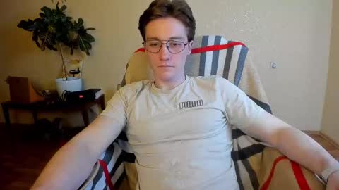 Deni online show from March 12, 7:49 pm