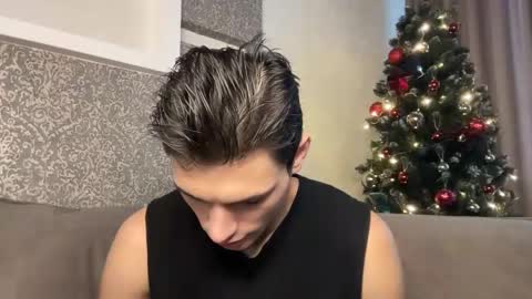 Den online show from December 24, 8:22 am