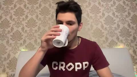 Den online show from December 29, 12:01 pm