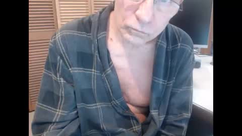 Den  Jet online show from March 22, 1:05 pm