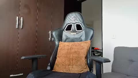 The King Denzel  online show from July 3, 8:57 pm