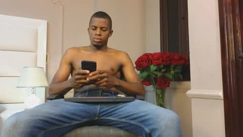 dereckwolf_ online show from October 11, 11:25 am