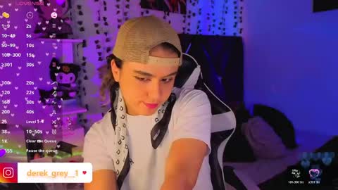 derek grey online show from May 21, 10:25 pm