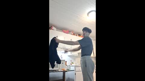 derekato online show from February 28, 2:16 pm