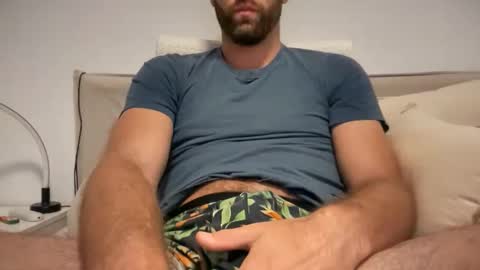 derelict13 online show from June 9, 10:33 pm
