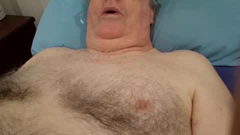 Desmon1958 online show from April 15, 8:31 pm