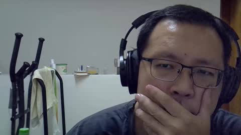 Snapshot of destroy1984 chatting on October 24, 1:57 pm Destroy November 1984 online show from October 24, 1:57 pm