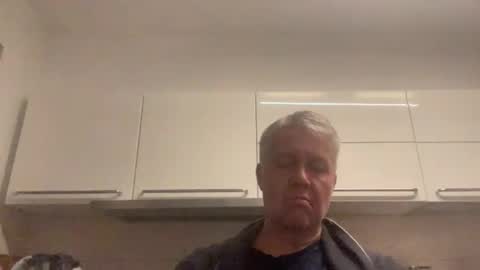 Devon online show from May 18, 10:58 pm