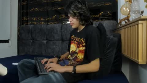 diamond_twink online show from February 26, 2:29 pm