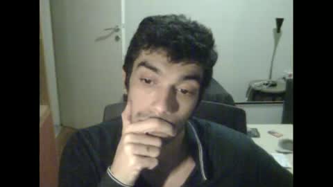 Snapshot of dickus_biggus chatting on December 8, 9:52 pm dickus_biggus online show from December 8, 9:52 pm