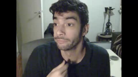 Snapshot of dickus_biggus chatting on December 12, 12:27 am dickus_biggus online show from December 12, 12:27 am