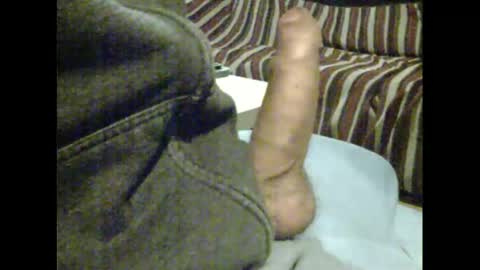 Snapshot of dickus_biggus chatting on January 7, 11:00 am dickus_biggus online show from January 7, 11:00 am
