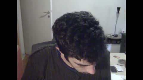 Snapshot of dickus_biggus chatting on December 9, 1:36 pm dickus_biggus online show from December 9, 1:36 pm