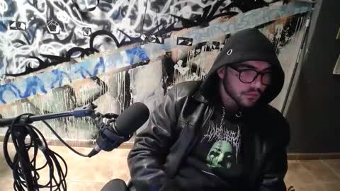 didismurf02 online show from November 28, 4:48 am