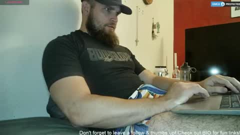 Daddy online show from April 29, 8:04 pm