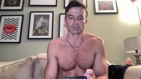 Dillon online show from January 11, 8:32 pm