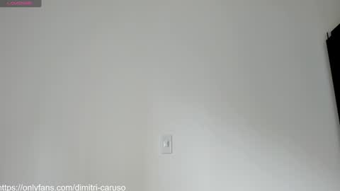 dimitricaruso online show from February 5, 5:10 pm