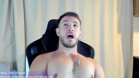 dimitricaruso online show from April 18, 11:37 pm